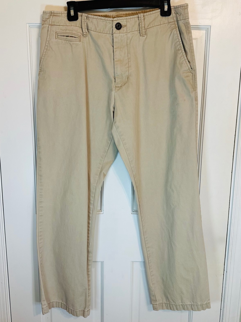 Old Navy Broken-In Straight Men’s Chino Pants 34x30 Light Khaki Flat Front